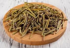Side Effects Raise Flag on Dangers of Ephedra Side Effects Raise Flag on Dangers of Ephedra